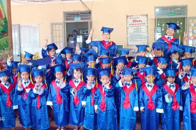 Hình ảnh ra trường trường cho trẻ 5 tuổi